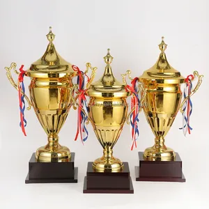 Copo de troféu personalizado, venda de fábrica de alta qualidade, barato, design personalizado, copo de troféu de futebol