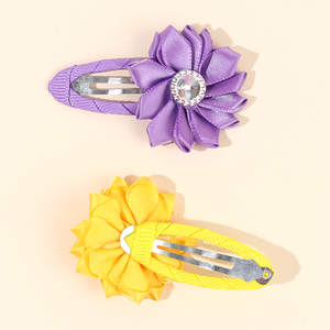 CN 8PCS Mini Pinces à <span class=keywords><strong>Cheveux</strong></span> Florales en Satin Printemps-Été, Multicolores, à Pression, pour Filles, Coiffure de Mariage - Product Image 3