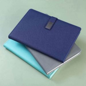 Set de Regalo Creativo Verde Oscuro con Logotipo Empresarial Impreso, Taza Térmica y Cuaderno para Regalos Inteligentes - Product Image 2