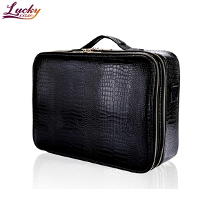 Makeup Bag Travel Case Crocodile Pattern 3 Layers Large Portable Makeup Train Case Cosmetic Organizer and Storage Box