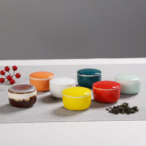 Color esmaltado forma personalizada pequeño barato de alta calidad de cerámica mate tarro cosmético de bienvenida personalizado - Product Image 2