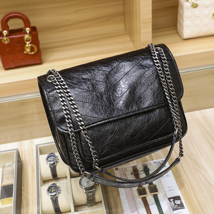 Nouveau Sac Messager Femme en Cuir Véritable de Vachette Huilée 2026, Style Vintage avec Chaînes, Grande Capacité, Fermeture Éclair, Compartiment Dissimulé pour Téléphone Portable - Product Image 2