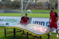 Guan Xuan pour Teqball Player Table SMC extérieure étanche et résistante au soleil pour tables de football