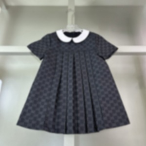 Robe d'été en mousseline pour filles, col Claudine <span class=keywords><strong>à</strong></span> <span class=keywords><strong>volants</strong></span>, manches courtes, motif lettres imprimé, <span class=keywords><strong>jupe</strong></span> trapèze longueur genou - Product Image 3