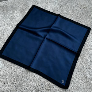 Écharpe en soie en gros, impression personnalisée, écharpe carrée en twill de soie pour femme et <span class=keywords><strong>homme</strong></span>, impression numérique, avec votre propre logo - Product Image 5