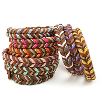 Maßgefertigtes Hochwertiges Echtes Leder-Hundehalsband Hersteller Neues Design Verstellbares Rindsleder-Hundehalsband Solides Langlebiges Hundetrainings-Halsband
