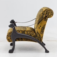 Fauteuils design avec des détails sculpturaux audacieux en forme de panthère pour un style d'intérieur sophistiqué et des fauteuils haut de gamme