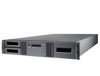 Bibliothèque de bandes HPE StoreEver MSL2024 0 Drive 1.08 PB LTO-9 comprimé 2.5:1 Ratio 24 emplacements pour cartouches 2.16 TB/hr Type de rack