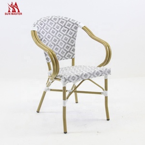 Mobilier moderne pour boutique <span class=keywords><strong>de</strong></span> café Patio <span class=keywords><strong>Terrasse</strong></span> <span class=keywords><strong>Chaise</strong></span> <span class=keywords><strong>de</strong></span> bistrot parisien Jardin Restaurant empilé Table et chaises d'extérieur - Product Image 4