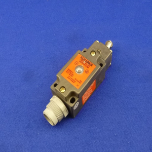 Interrupteur de sécurité PLC NZ2RS-511L060 / 10A 230V pour produit sous garantie - Product Image 1