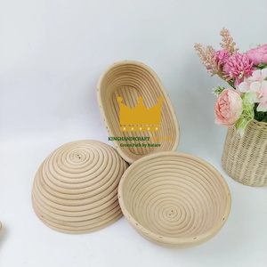 Panier de fermentation artisanal en rotin naturel pour levain, banneton rond pour la levée du pain - Product Image 4