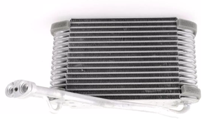 Évaporateur de climatisation à bon <span class=keywords><strong>prix</strong></span> pour Audi 80 A4 Skoda SUPERB VW PASSAT V10-65-0002 8D2820103A 802820103C B02820103F - Product Image 3