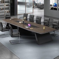 HYZ-283X  Grande table de conférence moderne en bambou et ensemble de chaises pour la réception de bureau, capacité de 10 personnes avec prise intégrée