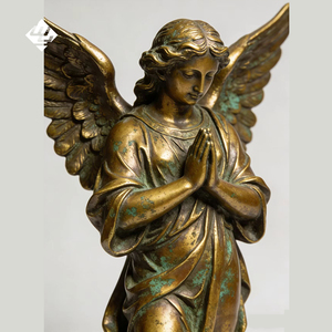 Statua di Angelo in Preghiera in Bronzo Dorato Personalizzata con Ali per Ornamento Scenico di Villa e Parco - Product Image 3