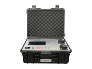 Simulador e Testador Portátil de Estação de Carregamento AC para Baterias Interoperáveis e Carregadores de Veículos Elétricos - Product Image 4