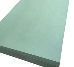 批发3毫米HMR E1甲醛排放标准防水绿色中纤板层压硬板室内家具中纤板价格