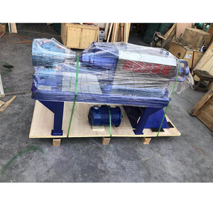 Machine de déshydratation centrifuge industrielle <span class=keywords><strong>semi</strong></span>-automatique en acier inoxydable pour l'agriculture, haute capacité 500L/heure - Product Image 1