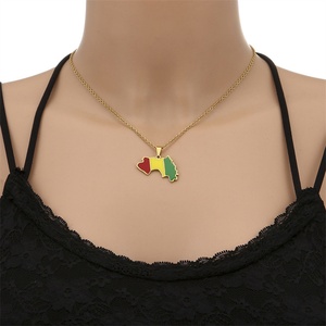 Nuevo Diseño de Collar con Mapa de Guinea, Collar con Mapa Africano, Bandera Esmaltada, Collar con Colgante de Mapa Personalizado en Acero Inoxidable Chapado en Oro - Product Image 5