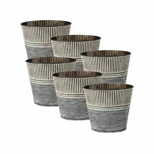 Jardinera Galvanizada Resistente para Decoración de Patio y Jardinería al Aire Libre, Estilo Rústico Duradero - Product Image 1