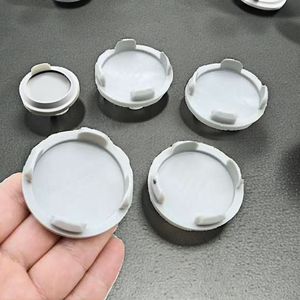 Tapas de buje de rueda con clip para radios, emblemas de llanta y tapas de buje compatibles con Shuntour, de 54mm y 65mm, en azul, negro y cromo, de ABS - Product Image 2