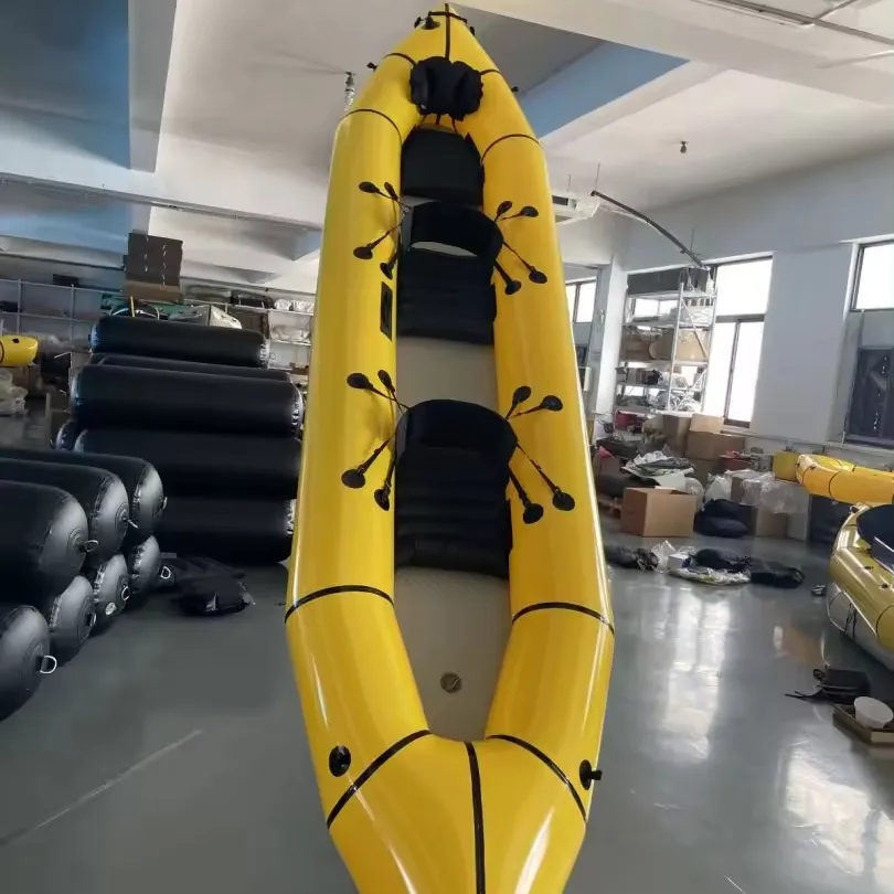 Prezzo di fabbrica personalizzato top vendita leggero TPU 1-2 persona gonfiabile packraft paddle kayak