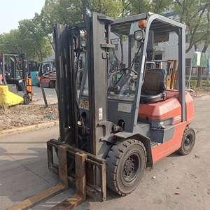 מקורי 2.5 טון דיזל יפן בשימוש מלגזה fdzn25 יד שנייה מלגזה עם מנוע דיזל לתעשיות קמעונאיות - Product Image 2