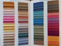 Marchandises prêtes multicolore Anti-rides doux T/C 65% Polyester 35% coton mélange 128gsm popeline tissu tissé pour chemise robe vêtements