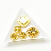 Pierres à griffes en cristal de verre doré de forme carrée à coudre sur des strass pour robe de mariée collier chaussures bijoux accessoires de bricolage