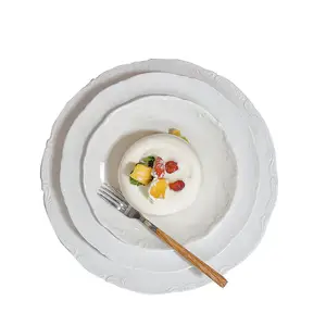 Service de table en céramique, vente en gros, vaisselle blanche de forme irrégulière