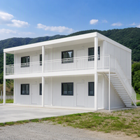 Maison préfabriquée en conteneur à deux étages avec structure en acier blanc pour dortoir de travailleurs