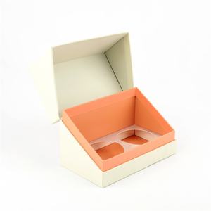 Vente en gros d'emballages en papier recyclable de luxe Carton ondulé Classique Gaufrage Laminage brillant Laminage mat Cadeau cosmétique - Product Image 6