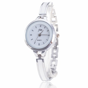 Korean Style AliExpress Hot Sale Fashion Ladies Student <b>Watch</b> Rhinestone Retro Fashion Bracelet Bangle <b>Watch</b> - Product Image 3