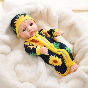 Muñeca Bebé Reborn <span class=keywords><strong>de</strong></span> <span class=keywords><strong>Silicona</strong></span> Suave <span class=keywords><strong>de</strong></span> Diseño Atractivo, Muñeca Bebé Realista <span class=keywords><strong>de</strong></span> <span class=keywords><strong>Silicona</strong></span> <span class=keywords><strong>de</strong></span> 12 Pulgadas para Niños - Product Image 4