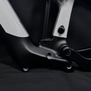 Hot Sản phẩm bán chạy <span class=keywords><strong>2025</strong></span> tùy biến <span class=keywords><strong>MTB</strong></span> đầy đủ hệ thống treo Ebike khung <span class=keywords><strong>29</strong></span> <span class=keywords><strong>Carbon</strong></span> Khung chất lượng cao 29er/27.5er bafang M820 48V 835wh - Product Image 5