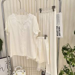 Pyjamas ensemble femmes été 2025 nouveau doux et beau vent <span class=keywords><strong>short</strong></span> à manches courtes trois ensembles de vêtements de maison - Product Image 4