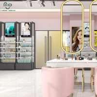 Comptoir de présentation cosmétique en bois multicouche avec éclairage LED, design de mobilier de vitrine de magasin de maquillage écologique