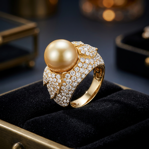 Luxury Women's 18K Solid <b>Gold</b> <b>Cocktail</b> <b>Ring</b> With Seawater Pearl And Round Brilliant Cut Diamond - Product Image 3
