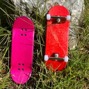 Nuevo Fingerboard de Madera de Arce de 32 mm y 34 mm, Fingerboard Personalizado con Soporte de Eje Único y Rueda - Product Image 5