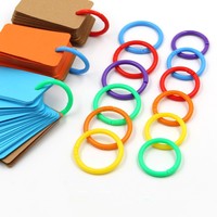 Bunte Plastik-Innenringe 58mm Runde Offene Ringe Plastik-Schnappringe Umweltfreundliches Material für Kinder
