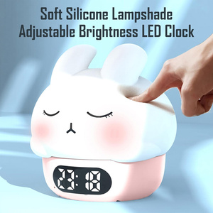 Lampe de réveil multifonctionnelle en forme de lapin, double réveil avec affichage de la température et de la date, lumière de chevet rechargeable par USB - Product Image 4