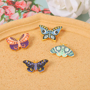 Broche de mariposa con patrón clásico, insignias de solapa de insectos coloridas personalizadas, alfileres de esmalte suave, sin mínimo - Product Image 3