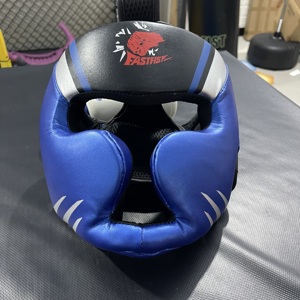 Offre Spéciale OEM Logo <span class=keywords><strong>Boxe</strong></span> Couvre-chef en cuir PU Conception personnalisée et couleur <span class=keywords><strong>Casque</strong></span> <span class=keywords><strong>de</strong></span> <span class=keywords><strong>boxe</strong></span> avec prix <span class=keywords><strong>de</strong></span> gros pour les enfants - Product Image 1