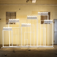 BJ230241 Support de fond lumineux LED pour scène de mariage au design unique, décoration d'événement, arche en métal fer forgé, décoration de fond lumineux