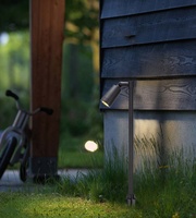 6W 12W lampes à pointe de colonne IP65 étanche éclairage de jardin extérieur décoration de paysage LED projecteurs de pelouse