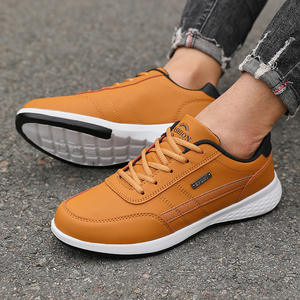 Zapatos de Hombre 2025, Zapatos de Cuero Impermeables a la Moda, Zapatos Deportivos Casuales de Suela Suave para Otoño e Invierno - Product Image 2