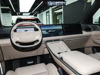 XPENG G9 SUV haut de gamme entièrement électrique de taille moyenne-grande, plateforme haute tension 800V, véhicule électrique intelligent pour exportateurs mondiaux de véhicules complets