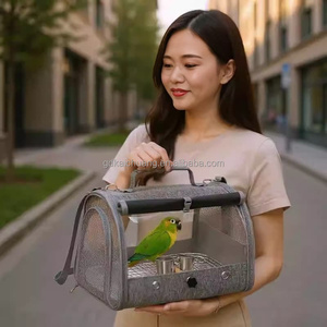 Sac à dos <span class=keywords><strong>de</strong></span> transport respirant et portable pour oiseaux : Parfait pour les calopsittes, les conures soleil, les perruches moine, pour les sorties courtes, les promenades quotidiennes et les voyages en extérieur. - Product Image 1
