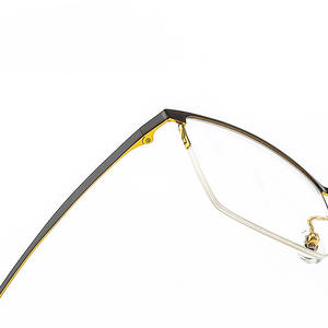 Lunettes de vue rectangulaires demi-cerclées pour hommes Danyang, monture légère en titane avec verres en résine, modèle 86172 - Product Image 1