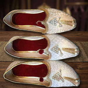 Zapatos Tradicionales Indios Rajasthani para Hombre, BS International, Impermeables, de Cuero Genuino, Talla Personalizada, Excelente Modelo para Todas las Temporadas - Product Image 1