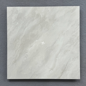 Carrelage de sol intérieur gris brillant poli 600*600 de qualité supérieure, moderne et économique pour salons et maisons - Product Image 3